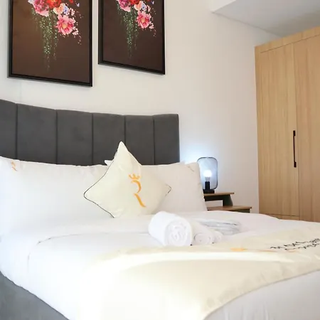 Your Sleek Transit 1Br Oasis Hideaway In Masdar City Abu Dhabi Exterior photo