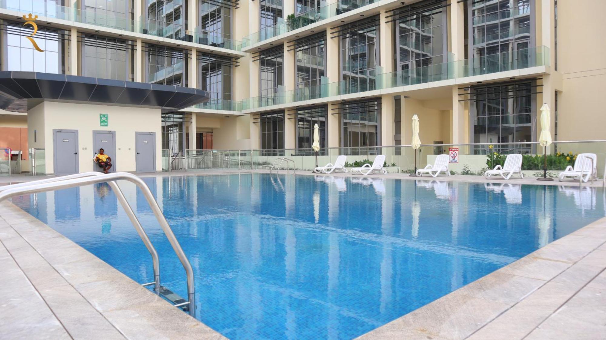 Your Sleek Transit 1br Oasis Hideaway In Masdar * Abu Dhabi